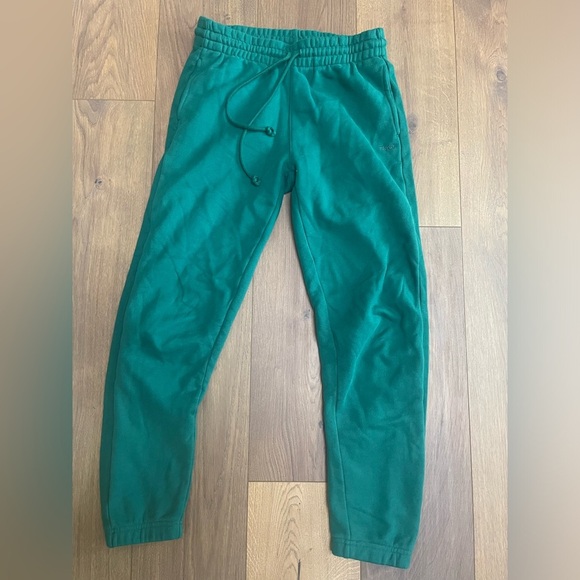 Tna sweats - Picture 1 of 4